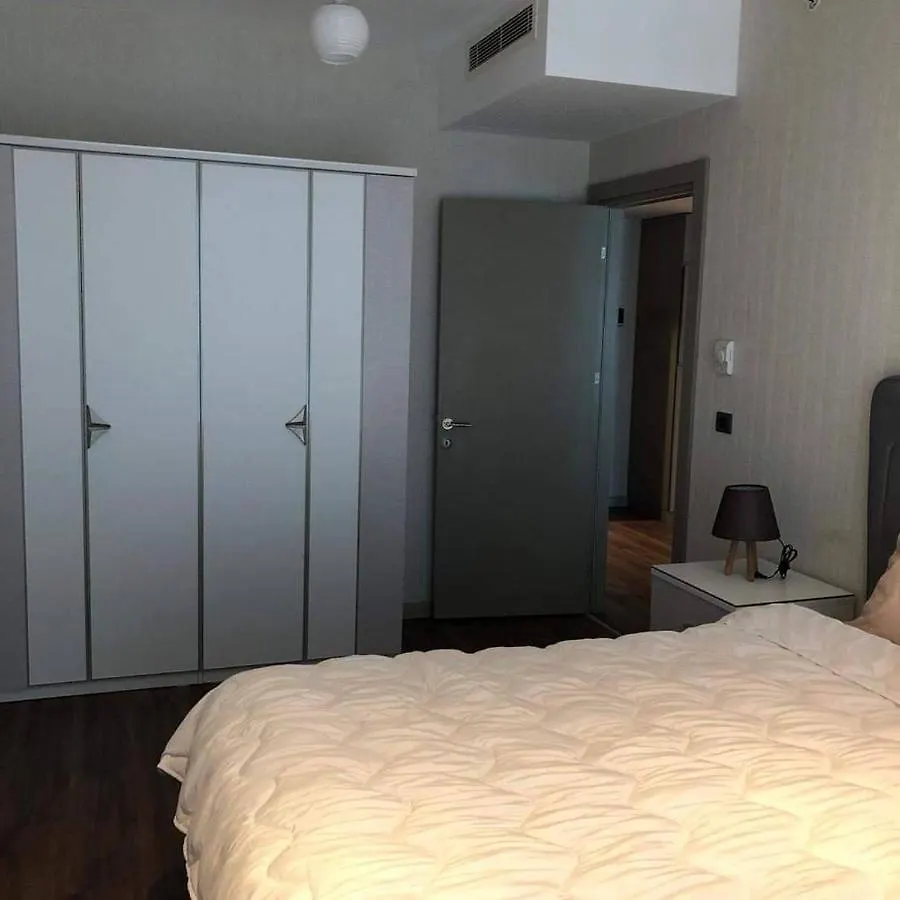 Low Price Luxury Apartment City Center Istanboel